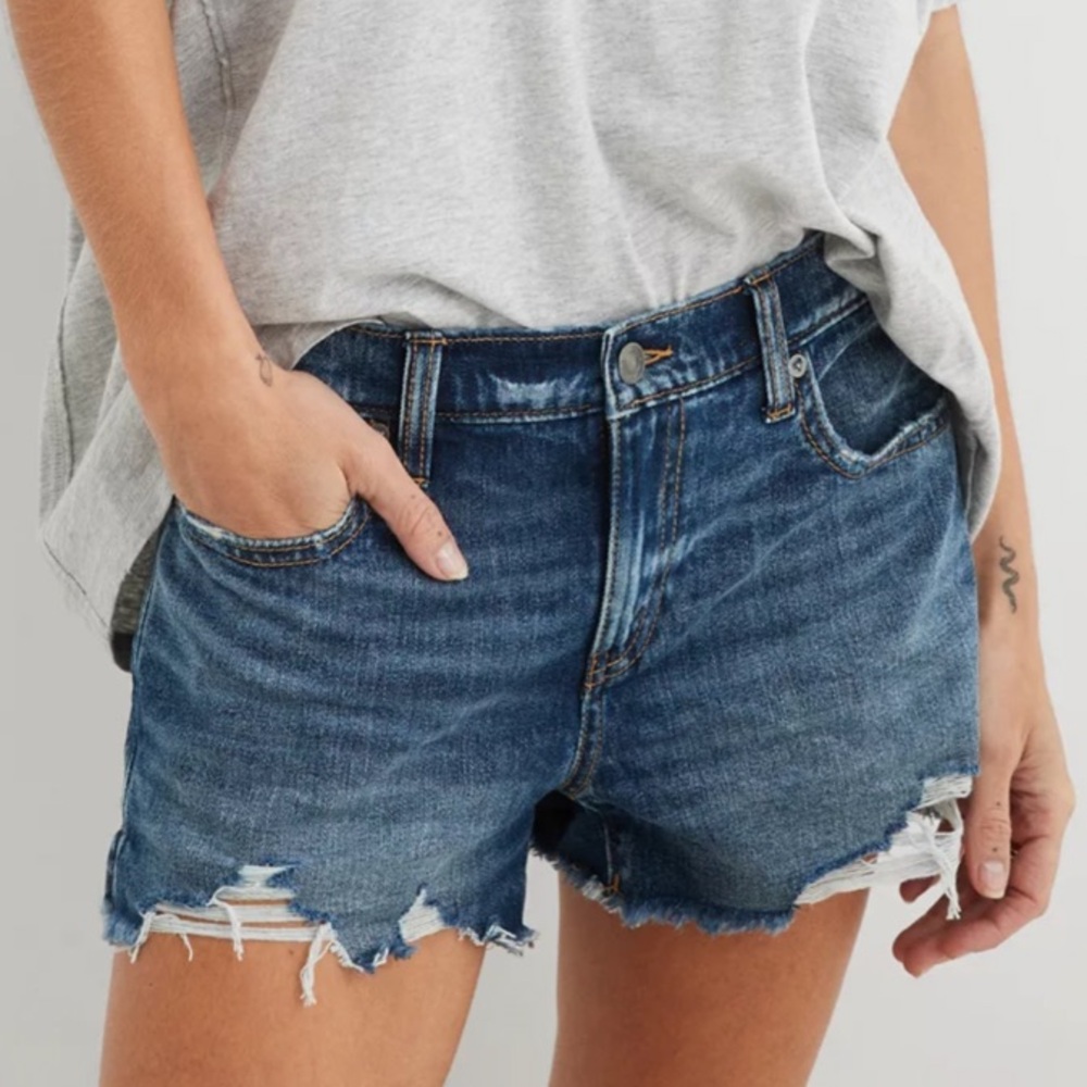 Aerie Daydream Denim Shorts in Rocky Blue